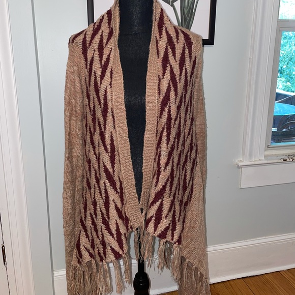 Forever 21 Sweaters - 🖤 Long tan cardigan with Aztec designs🖤